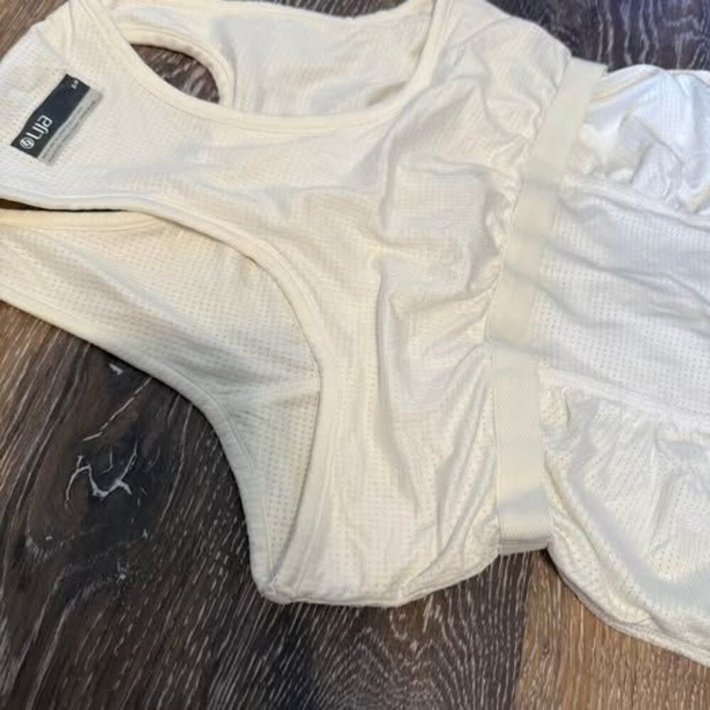 Lija Racerback small Tank Top - Picture 7 of 8